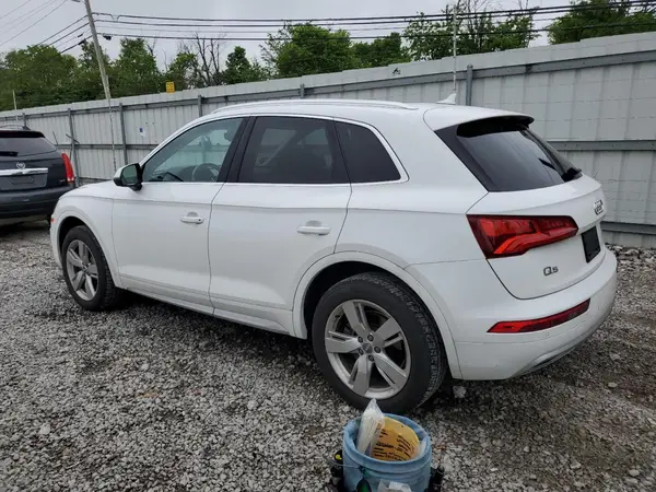 WA1BNAFY5J2230548 2018 AUDI Q5 - Image 2