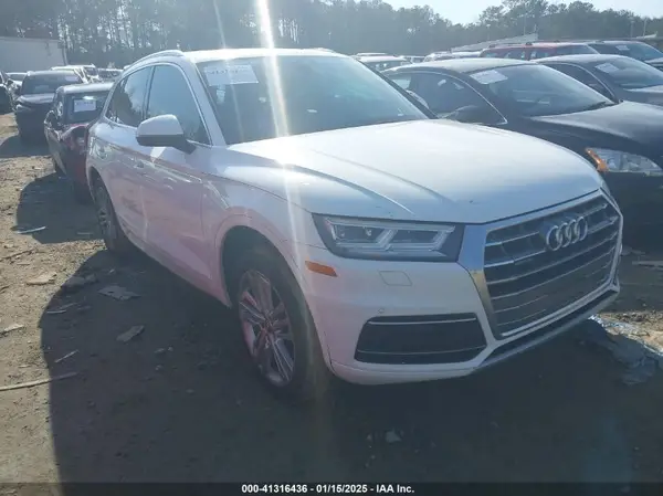 WA1BNAFY5J2236236 2018 AUDI Q5 - Image 1