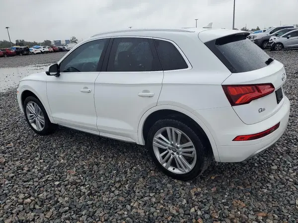 WA1BNAFY5J2238620 2018 AUDI Q5 - Image 2