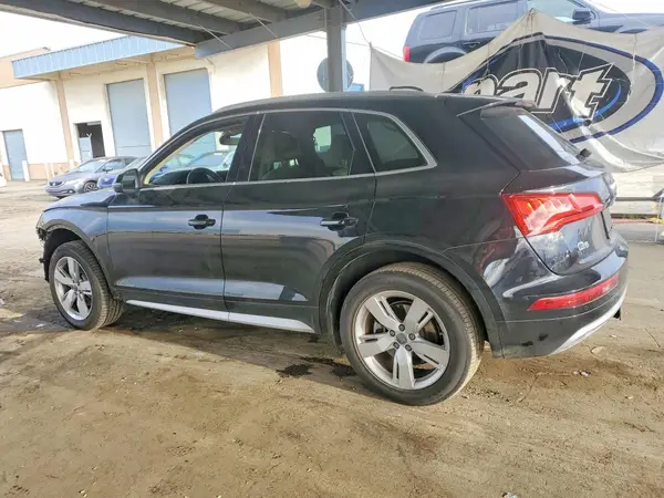 WA1BNAFY5J2242179 2018 AUDI Q5 - Image 2