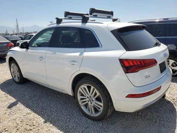 WA1BNAFY5J2246586 2018 AUDI Q5 - Image 2