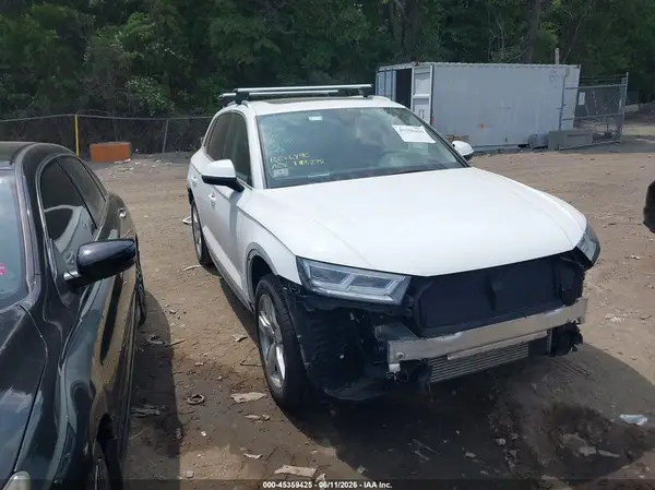 WA1BNAFY5J2248144 2018 AUDI Q5 - Image 1