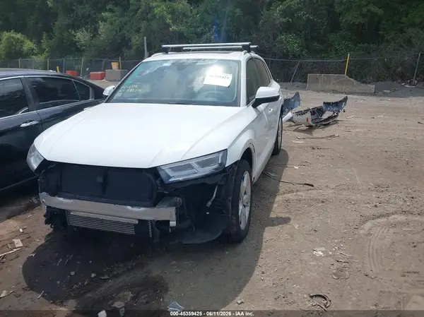 WA1BNAFY5J2248144 2018 AUDI Q5 - Image 2