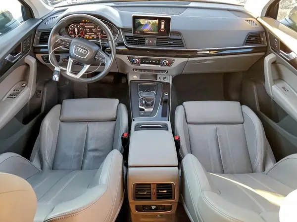WA1BNAFY5K2019061 2019 AUDI Q5 - Image 8