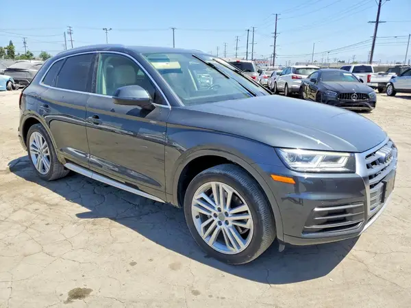 2019 AUDI Q5 COPART lot 59884116 auction photo 4