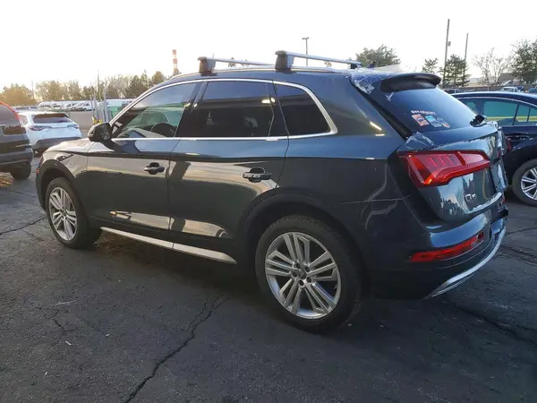 WA1BNAFY5K2026124 2019 AUDI Q5 - Image 2