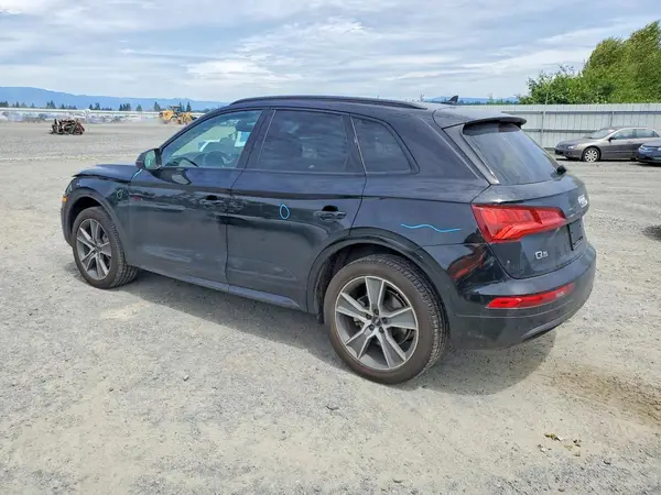WA1BNAFY5K2036331 2019 AUDI Q5 - Image 2