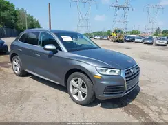 WA1BNAFY5K2042257 2019 AUDI Q5