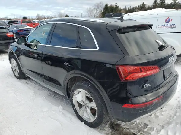WA1BNAFY5K2049046 2019 AUDI Q5 - Image 2
