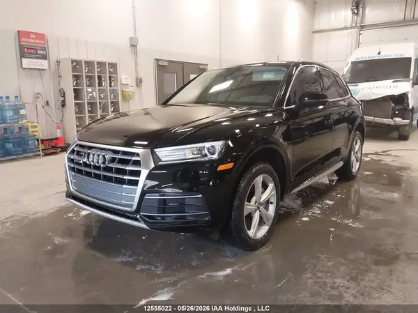 WA1BNAFY5K2051623 2019 AUDI Q5 - Image 2