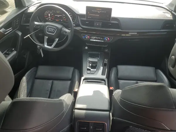 WA1BNAFY5K2053047 2019 AUDI Q5 - Image 8