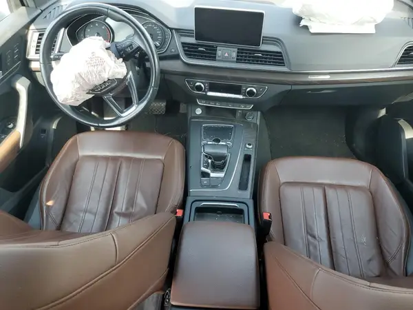 WA1BNAFY5K2055851 2019 AUDI Q5 - Image 8