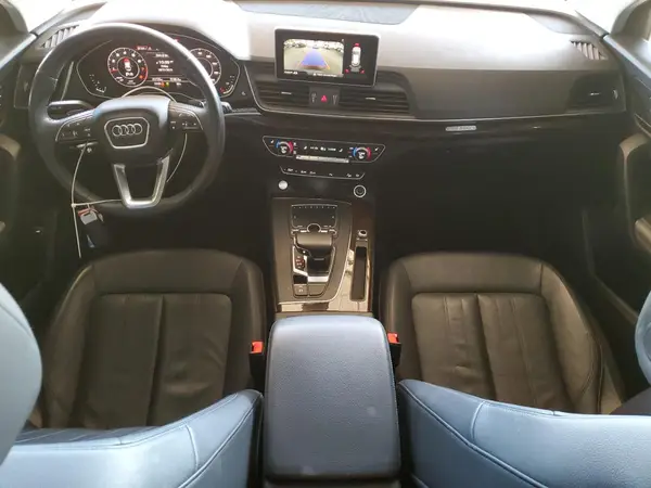 WA1BNAFY5K2056711 2019 AUDI Q5 - Image 8