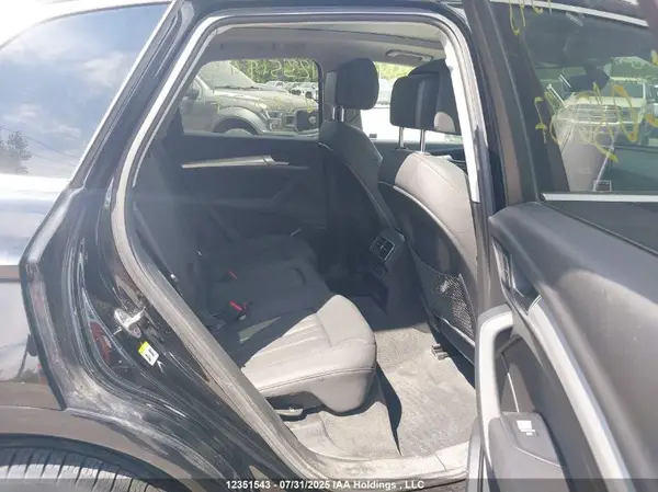 WA1BNAFY5K2080037 2019 AUDI Q5 - Image 8