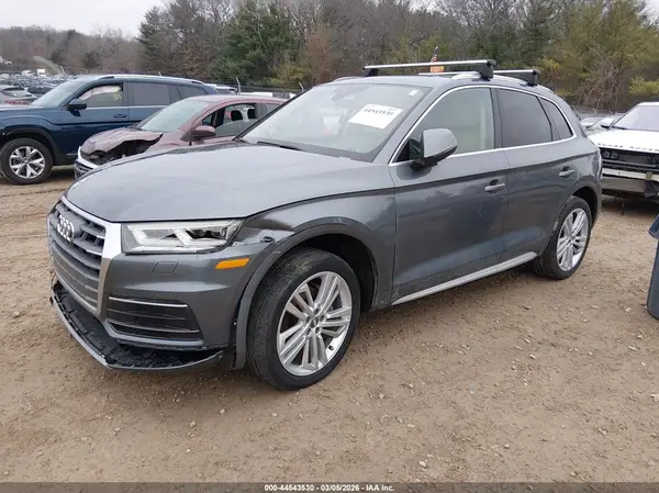 WA1BNAFY5K2088641 2019 AUDI Q5 - Image 2