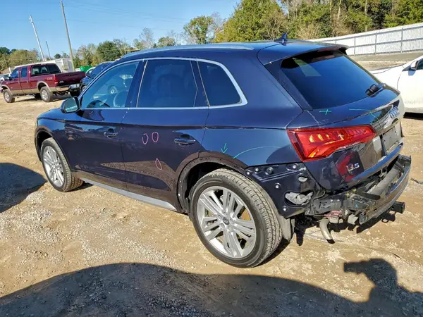 WA1BNAFY5K2090972 2019 AUDI Q5 - Image 2