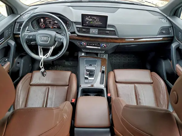 WA1BNAFY5K2090972 2019 AUDI Q5 - Image 8