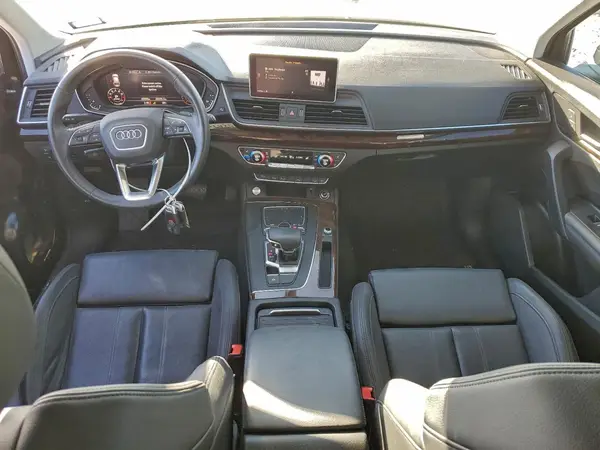 WA1BNAFY5K2096903 2019 AUDI Q5 - Image 8