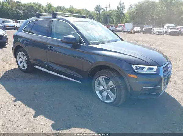 WA1BNAFY5K2108838 2019 AUDI Q5 - Image 1