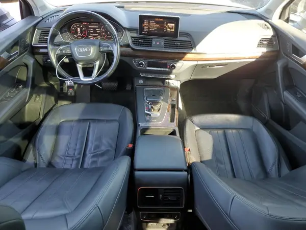WA1BNAFY5K2113845 2019 AUDI Q5 - Image 8