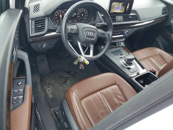 WA1BNAFY5K2124389 2019 AUDI Q5 - Image 8