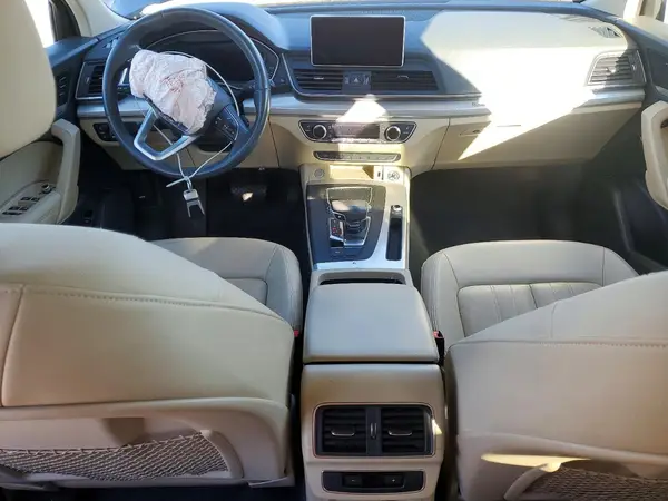 WA1BNAFY5K2125347 2019 AUDI Q5 - Image 8