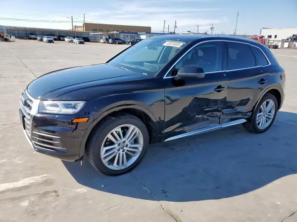 WA1BNAFY5K2130158 2019 AUDI Q5 - Image 1