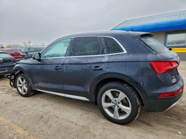 WA1BNAFY5L2006764 2020 AUDI Q5 - Image 2