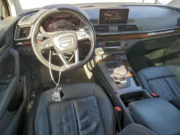 WA1BNAFY5L2020096 2020 AUDI Q5 - Image 8