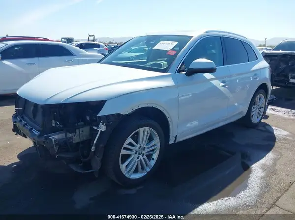 WA1BNAFY5L2023323 2020 AUDI Q5 - Image 2