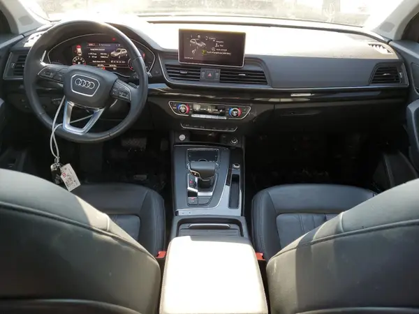WA1BNAFY5L2038131 2020 AUDI Q5 - Image 8