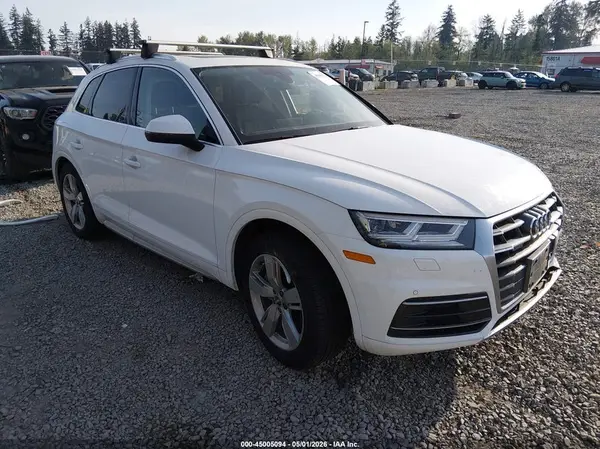 WA1BNAFY6J2003630 2018 AUDI Q5 - Image 1
