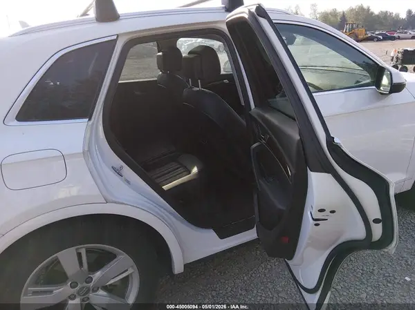 WA1BNAFY6J2003630 2018 AUDI Q5 - Image 8