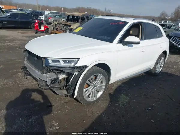 WA1BNAFY6J2007273 2018 AUDI Q5 - Image 2
