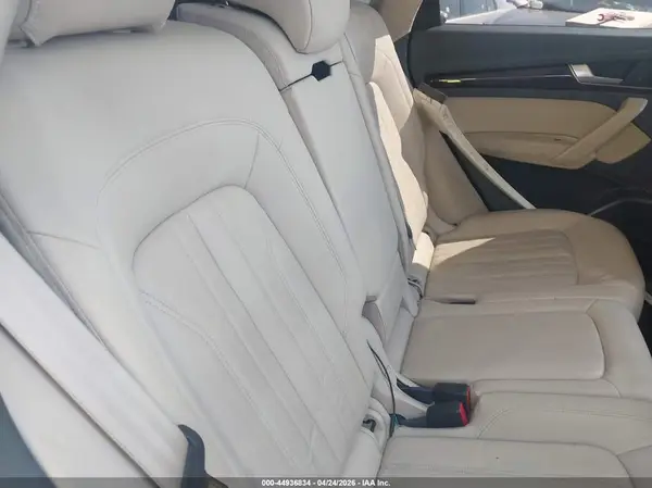 WA1BNAFY6J2007290 2018 AUDI Q5 - Image 8
