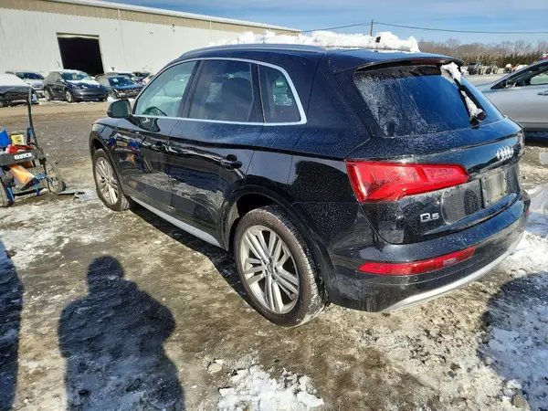 WA1BNAFY6J2008472 2018 AUDI Q5 - Image 2