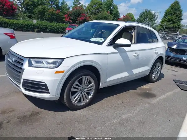WA1BNAFY6J2010738 2018 AUDI Q5 - Image 2