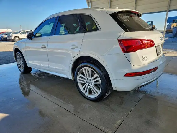 WA1BNAFY6J2011470 2018 AUDI Q5 - Image 2