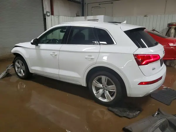 WA1BNAFY6J2018693 2018 AUDI Q5 - Image 2