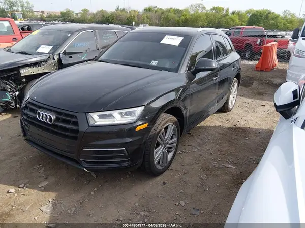 WA1BNAFY6J2023361 2018 AUDI Q5 - Image 2