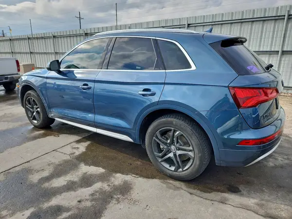 WA1BNAFY6J2024302 2018 AUDI Q5 - Image 2