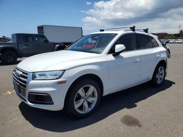 WA1BNAFY6J2024560 2018 AUDI Q5 - Image 1