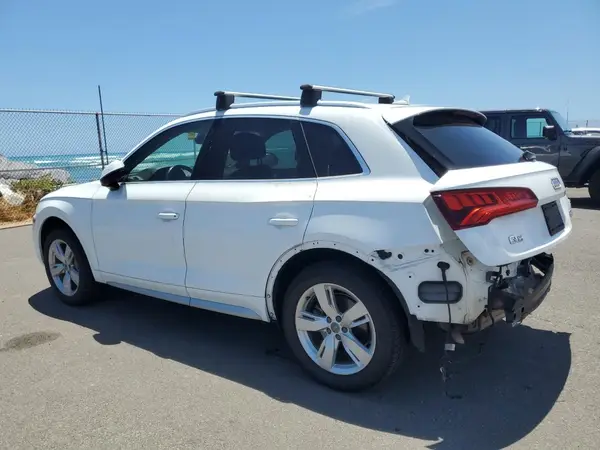 WA1BNAFY6J2024560 2018 AUDI Q5 - Image 2