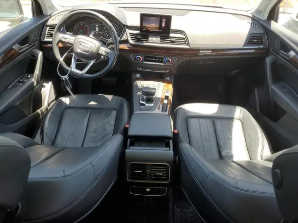 WA1BNAFY6J2024560 2018 AUDI Q5 - Image 8