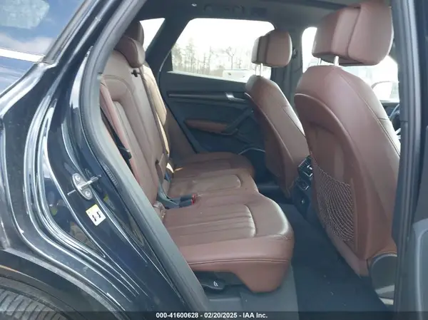 WA1BNAFY6J2040385 2018 AUDI Q5 - Image 8