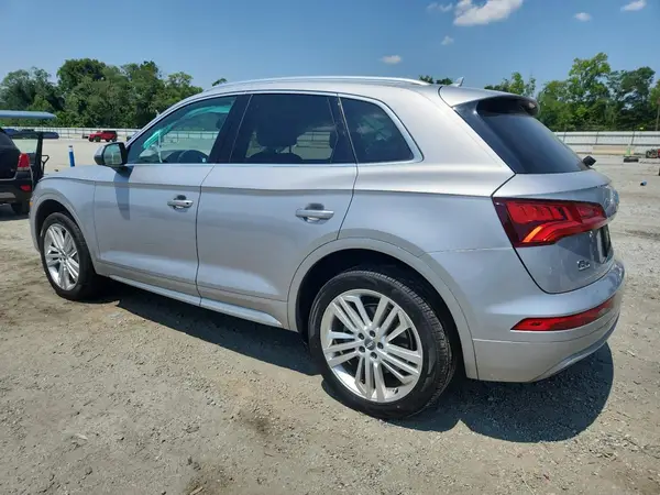 WA1BNAFY6J2041732 2018 AUDI Q5 - Image 2