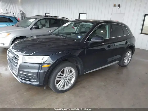 WA1BNAFY6J2047756 2018 AUDI Q5 - Image 2