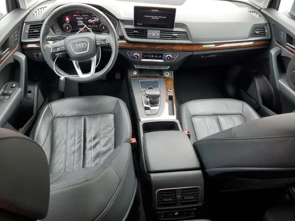 WA1BNAFY6J2064010 2018 AUDI Q5 - Image 8