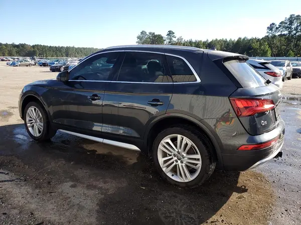WA1BNAFY6J2065724 2018 AUDI Q5 - Image 2