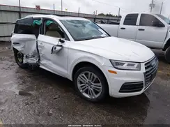 WA1BNAFY6J2065741 2018 AUDI Q5